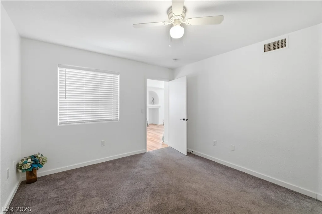 7950 Flamingo, Las Vegas, NV 89147