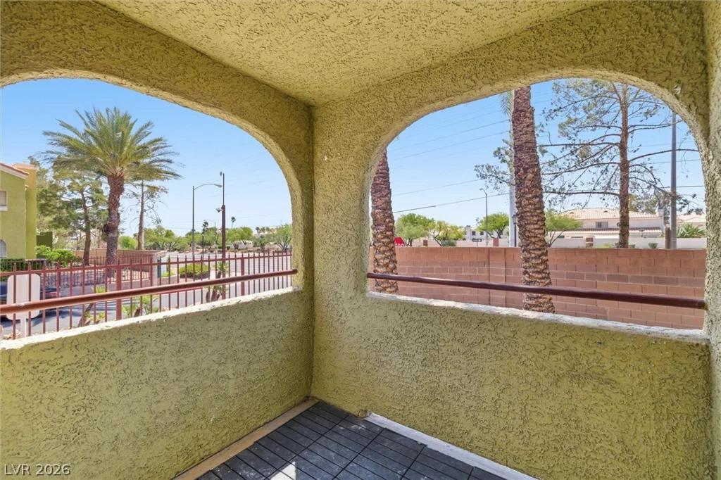 7950 Flamingo, Las Vegas, NV 89147