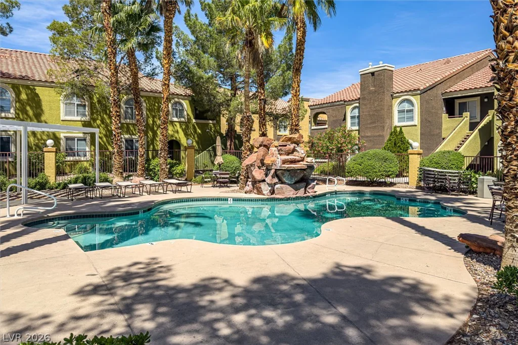 7950 Flamingo, Las Vegas, NV 89147