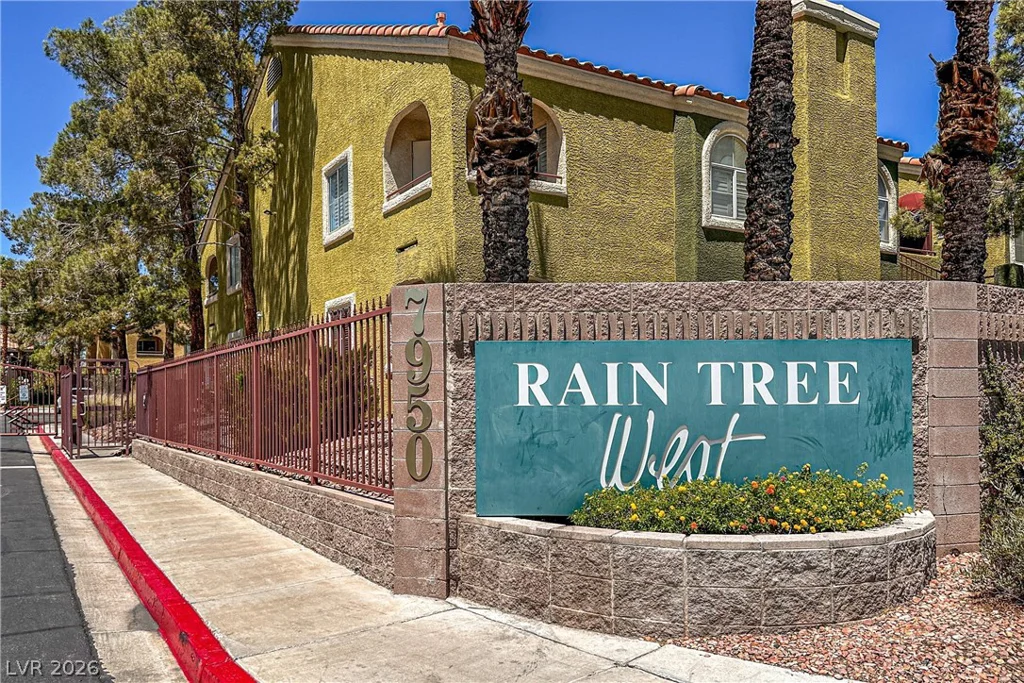 7950 Flamingo, Las Vegas, NV 89147