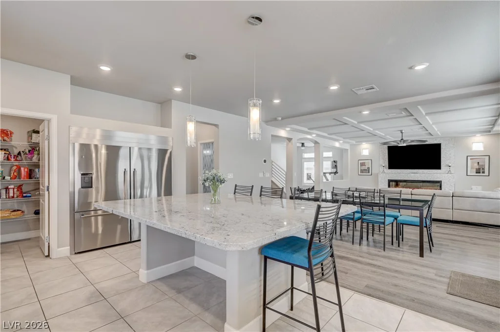 8603 Hallcrest, Las Vegas, NV 89139