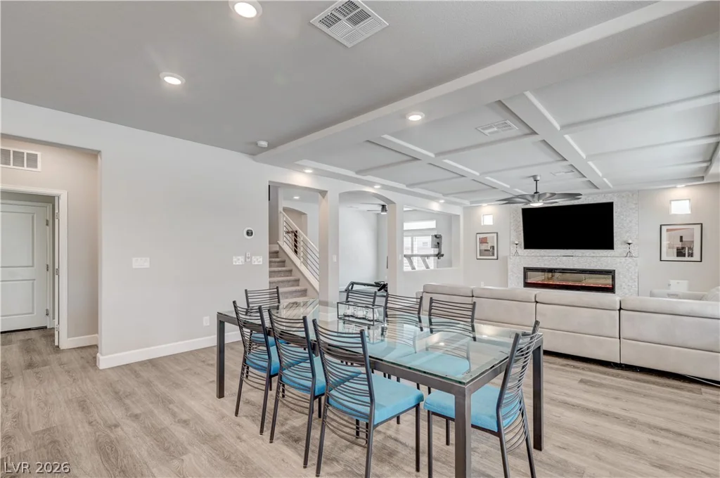 8603 Hallcrest, Las Vegas, NV 89139