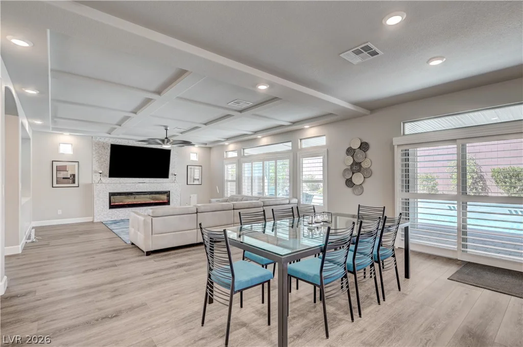 8603 Hallcrest, Las Vegas, NV 89139
