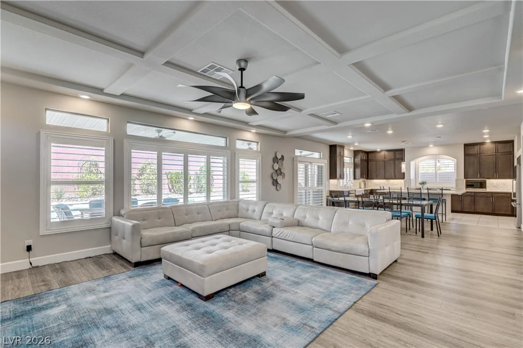 8603 Hallcrest, Las Vegas, NV 89139