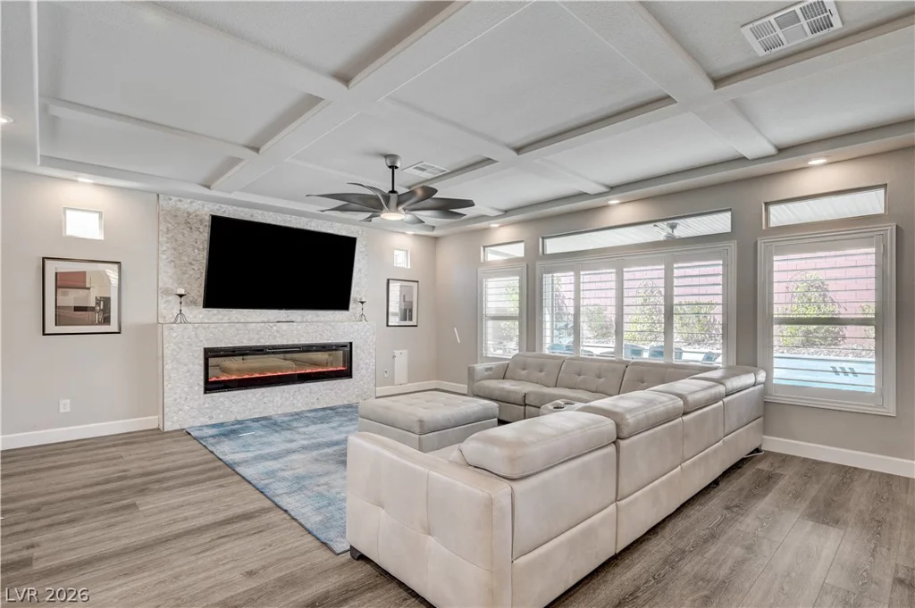8603 Hallcrest, Las Vegas, NV 89139