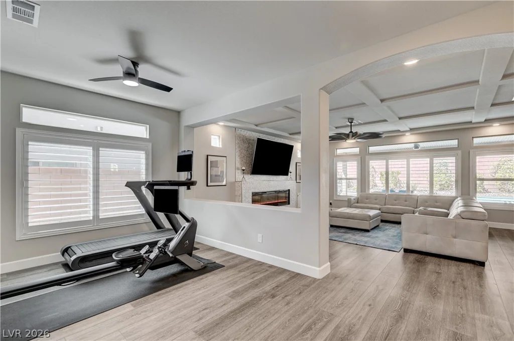 8603 Hallcrest, Las Vegas, NV 89139