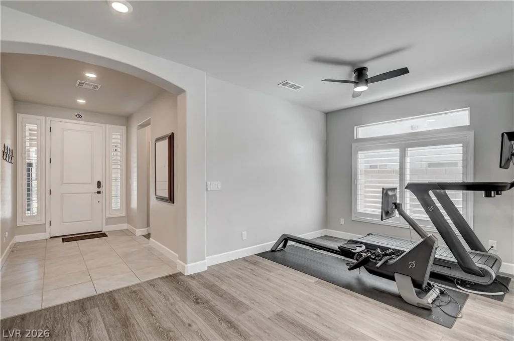 8603 Hallcrest, Las Vegas, NV 89139