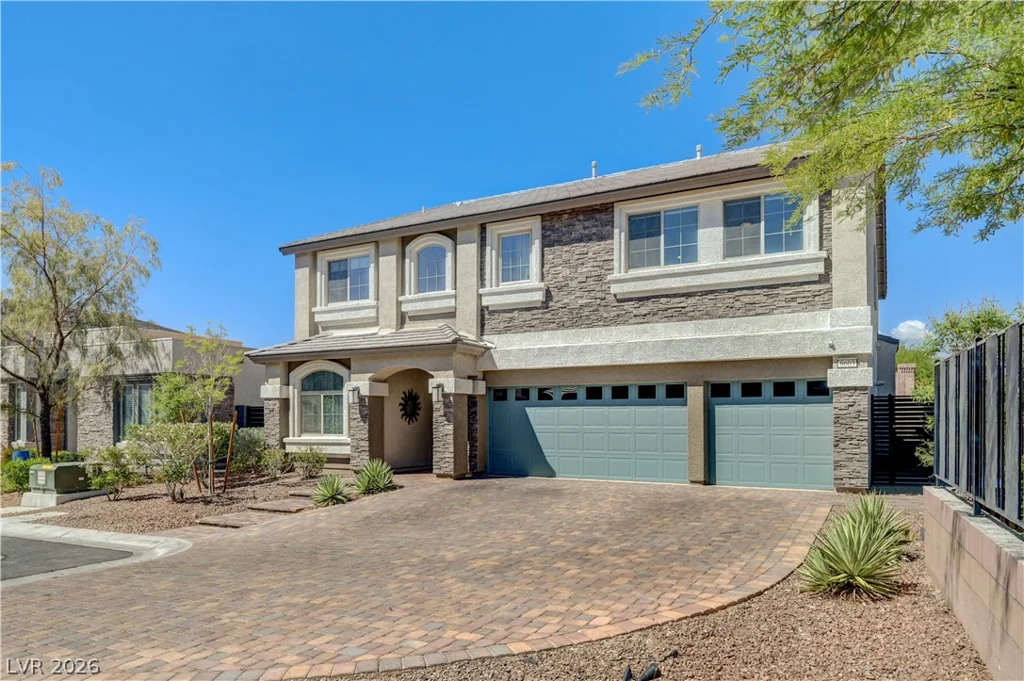 8603 Hallcrest, Las Vegas, NV 89139