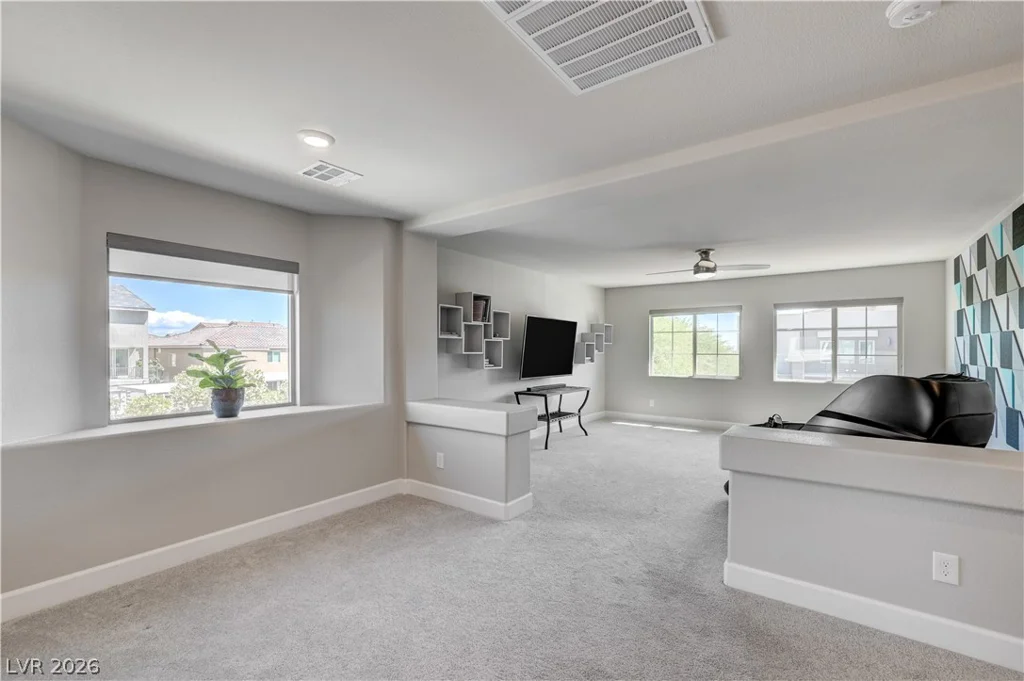 8603 Hallcrest, Las Vegas, NV 89139