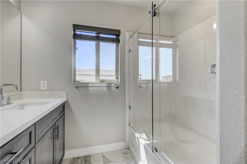 8603 Hallcrest, Las Vegas, NV 89139