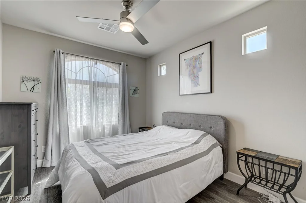 8603 Hallcrest, Las Vegas, NV 89139