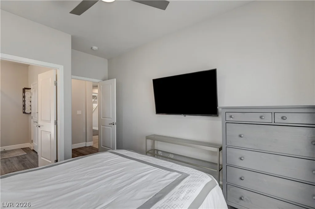 8603 Hallcrest, Las Vegas, NV 89139