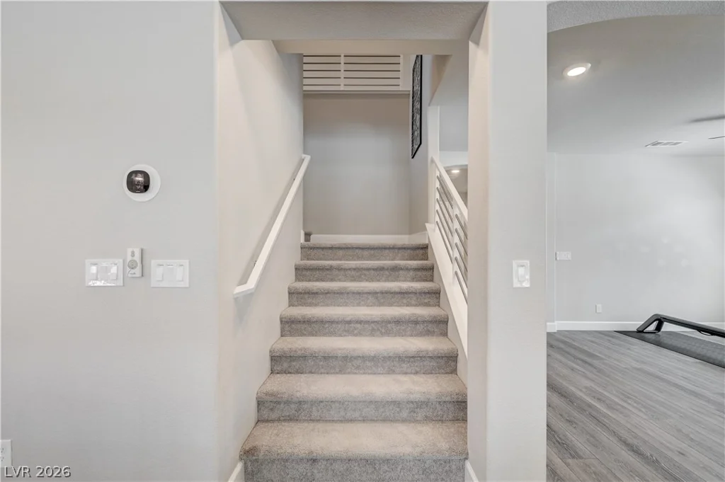 8603 Hallcrest, Las Vegas, NV 89139
