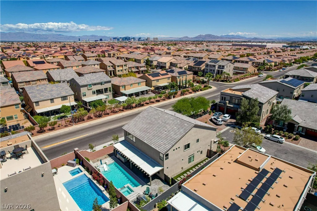 8603 Hallcrest, Las Vegas, NV 89139