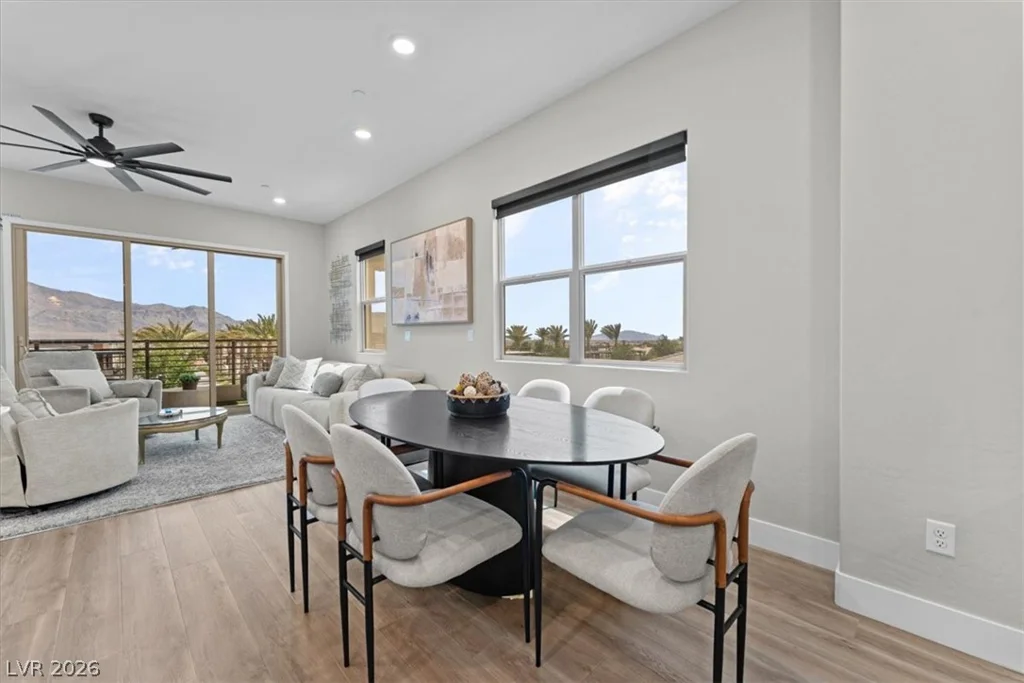 10001 Hematite, Las Vegas, NV 89143