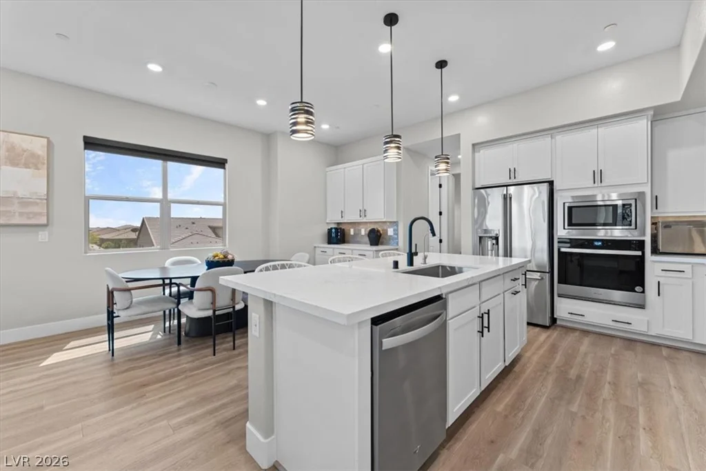 10001 Hematite, Las Vegas, NV 89143
