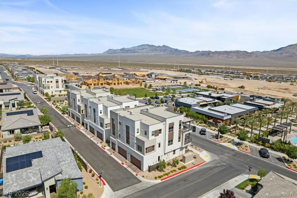 10001 Hematite, Las Vegas, NV 89143
