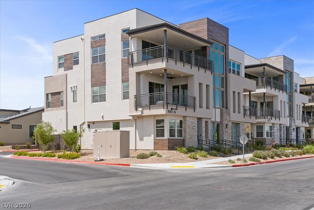 10001 Hematite, Las Vegas, NV 89143