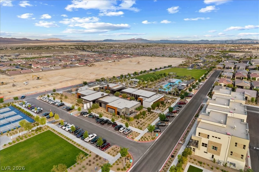 10001 Hematite, Las Vegas, NV 89143