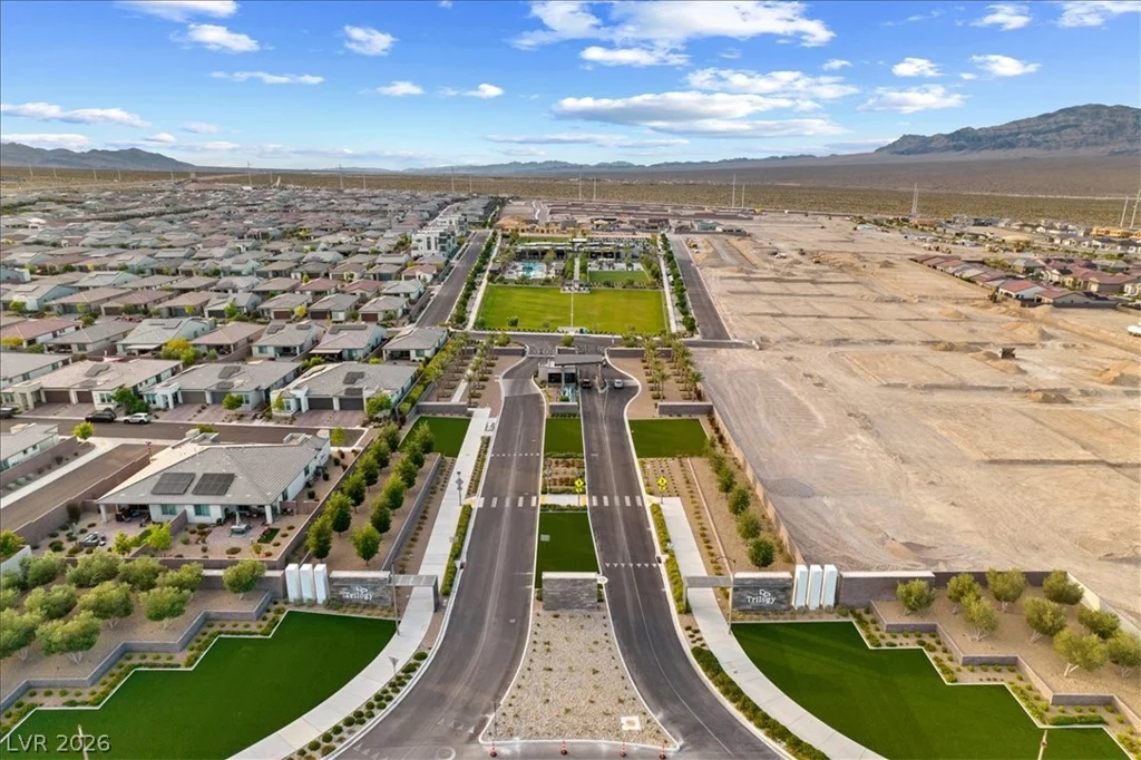 10001 Hematite, Las Vegas, NV 89143