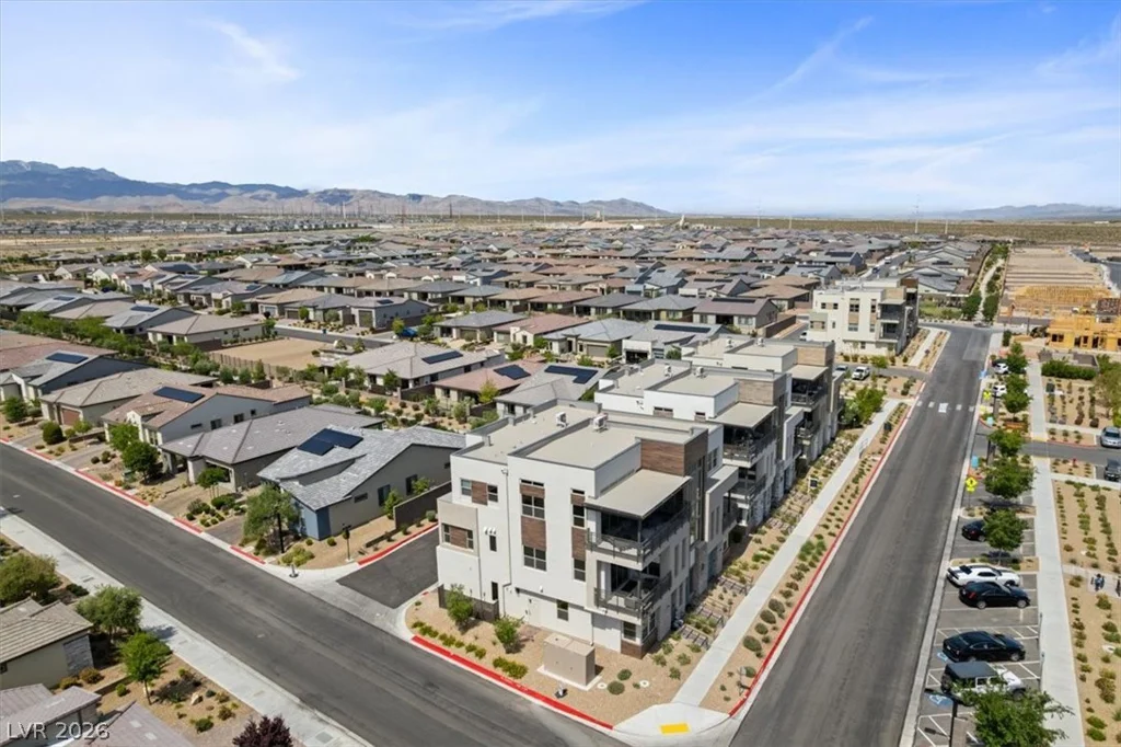 10001 Hematite, Las Vegas, NV 89143
