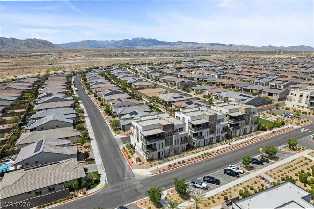 10001 Hematite, Las Vegas, NV 89143