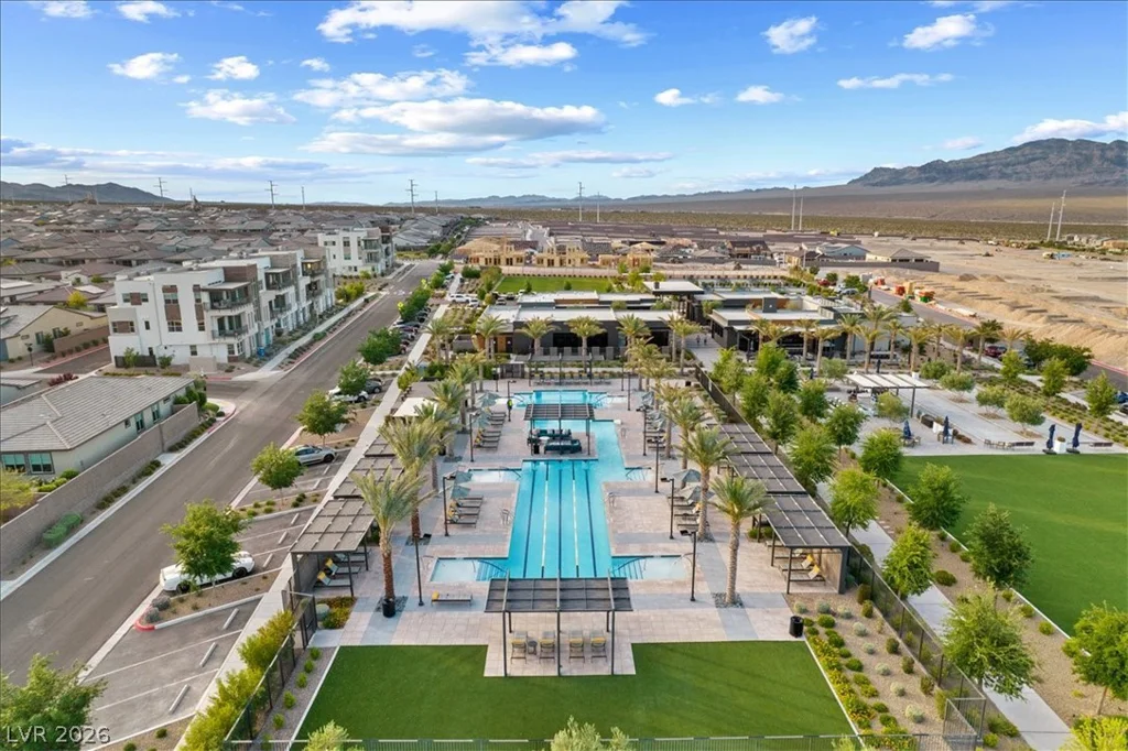10001 Hematite, Las Vegas, NV 89143