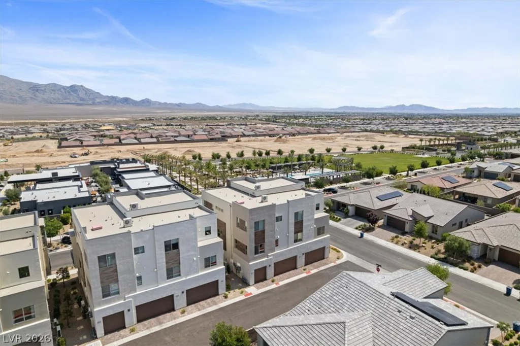 10001 Hematite, Las Vegas, NV 89143