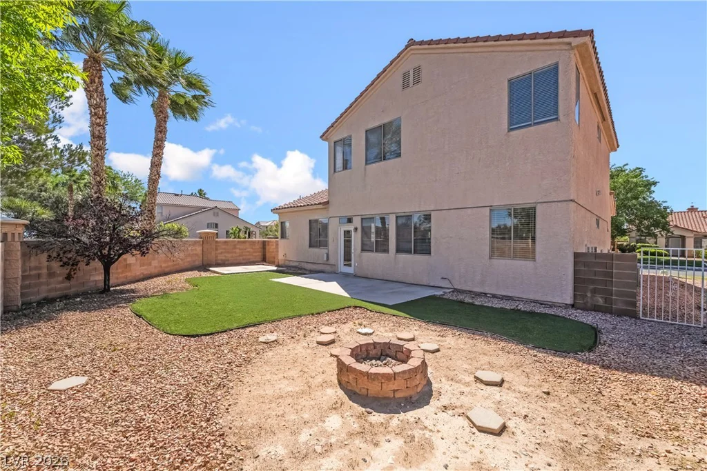2080 Calcite Cliff, Las Vegas, NV 89123