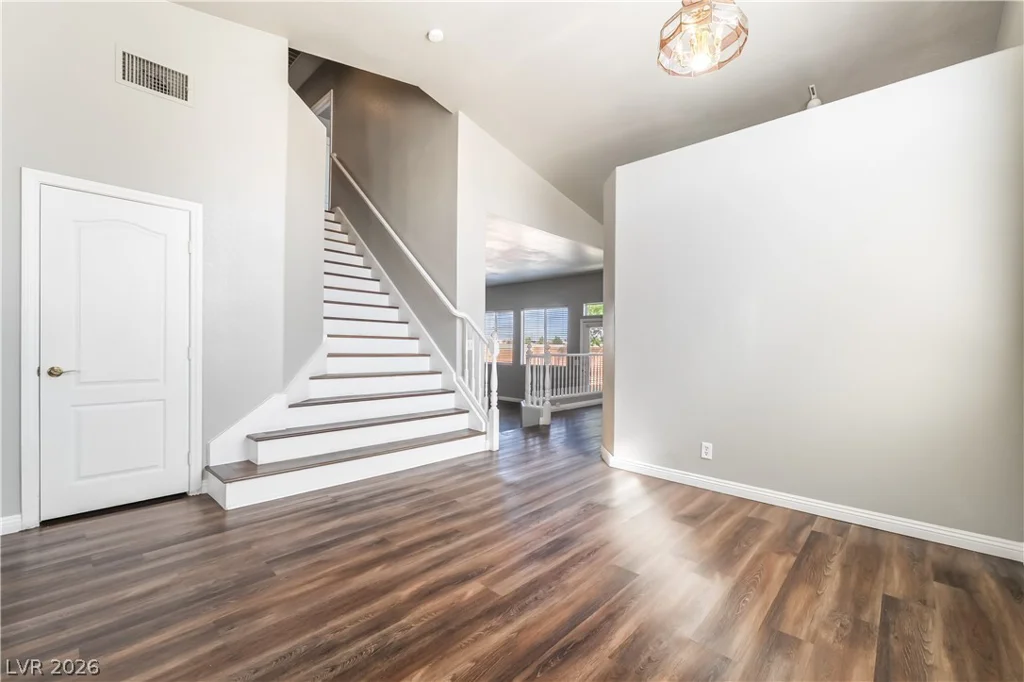 2080 Calcite Cliff, Las Vegas, NV 89123