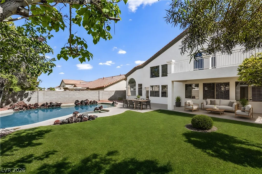 10008 Dusty Winds, Las Vegas, NV 89117