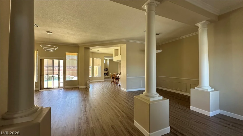 264 Hollywood, Las Vegas, NV 89110