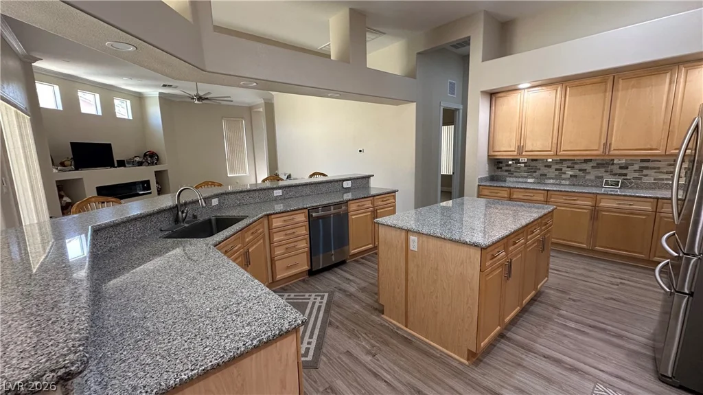 264 Hollywood, Las Vegas, NV 89110