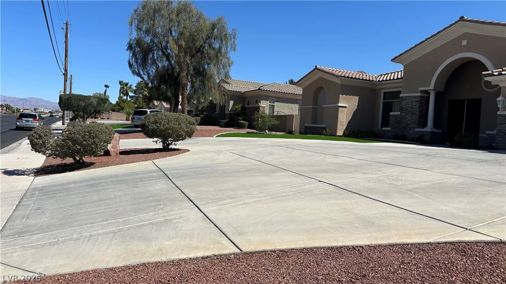 264 Hollywood, Las Vegas, NV 89110