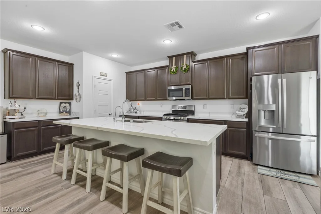 7125 Range Valley, North Las Vegas, NV 89084