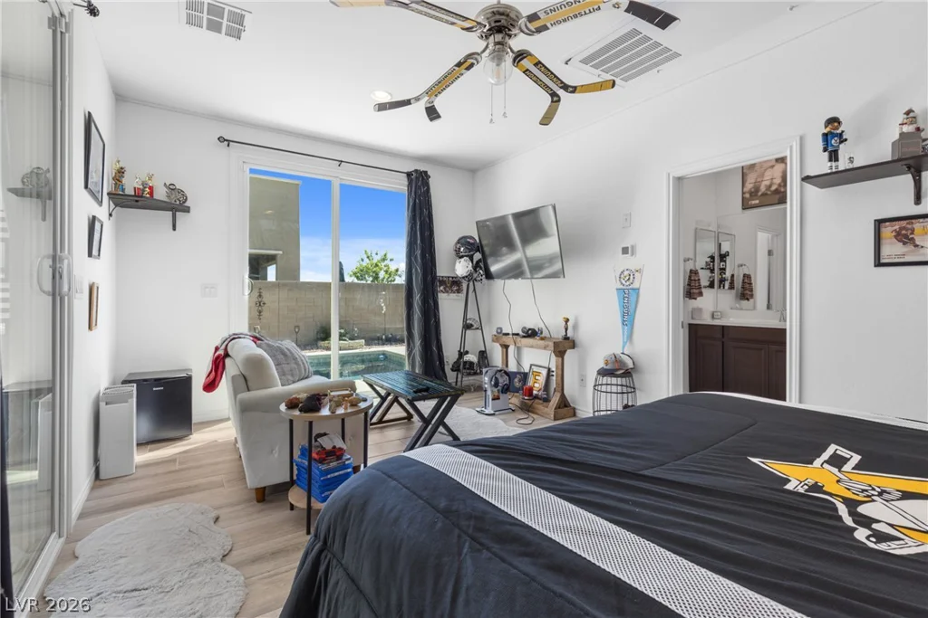 7125 Range Valley, North Las Vegas, NV 89084
