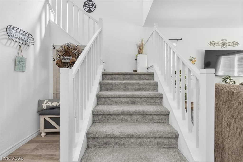 7125 Range Valley, North Las Vegas, NV 89084