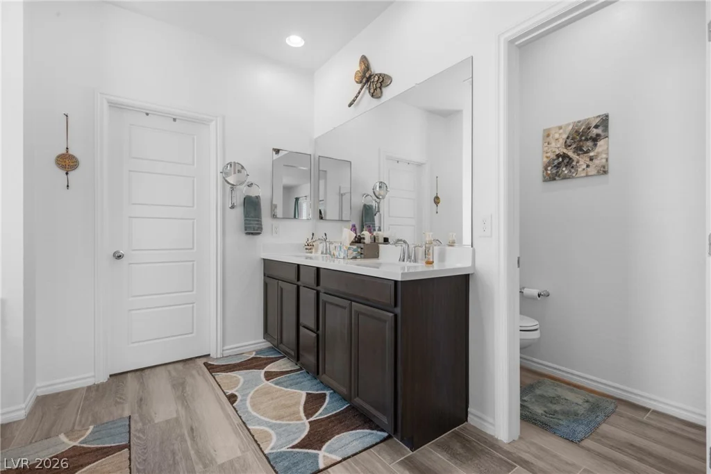 7125 Range Valley, North Las Vegas, NV 89084