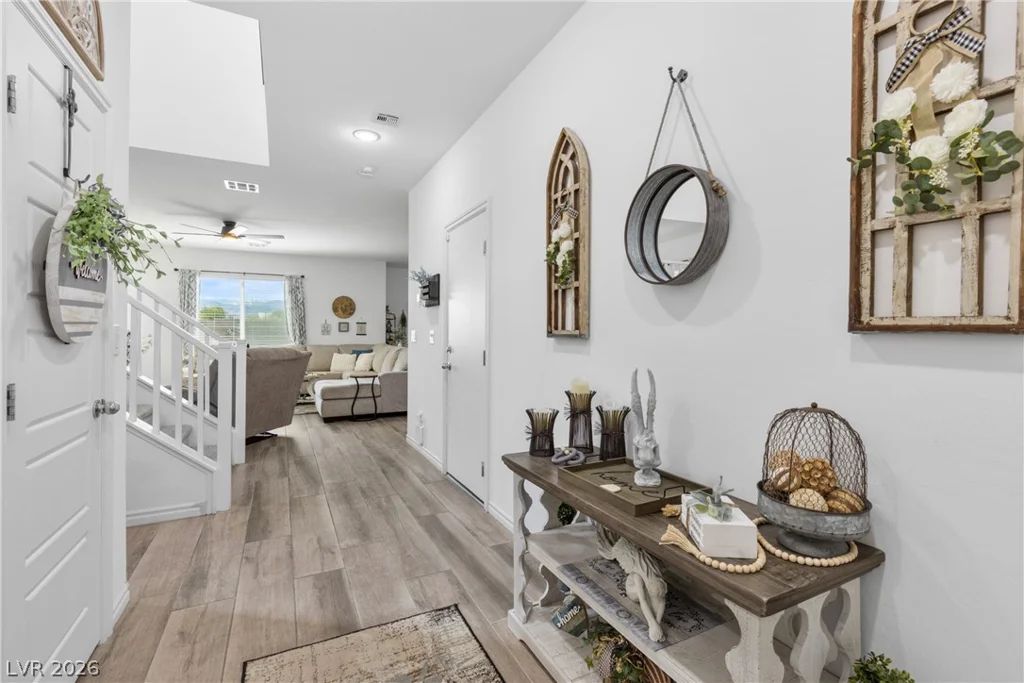 7125 Range Valley, North Las Vegas, NV 89084