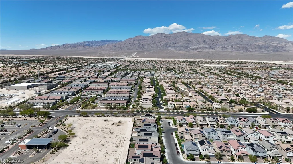 7125 Range Valley, North Las Vegas, NV 89084