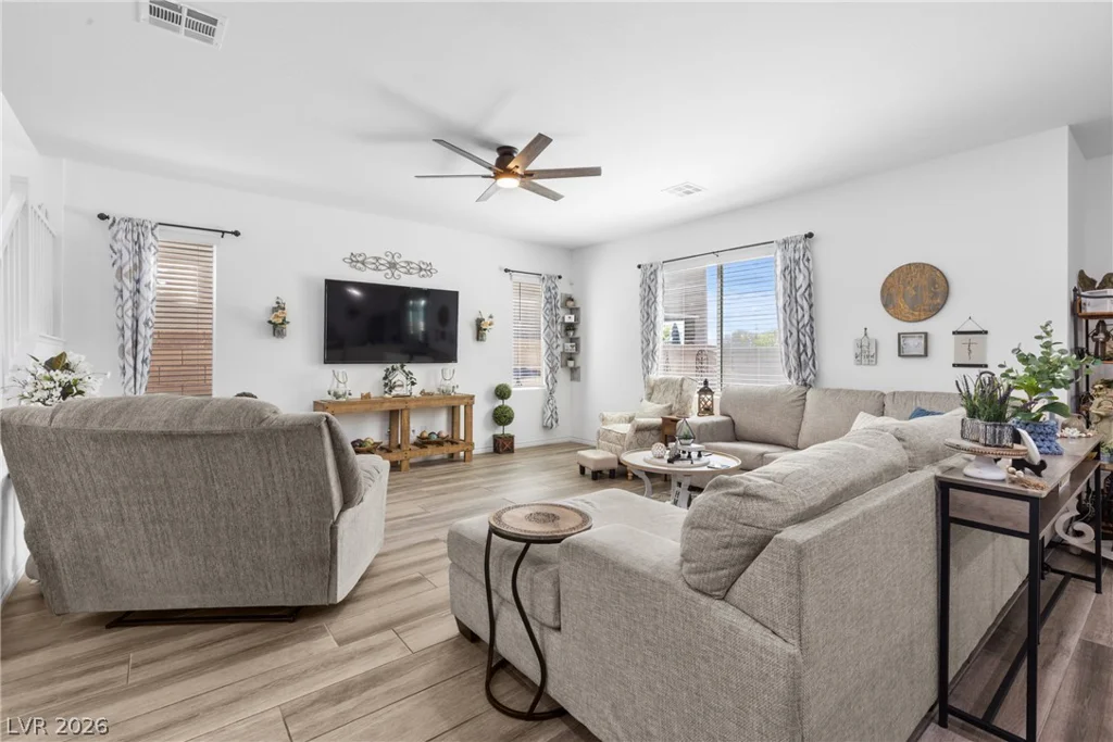 7125 Range Valley, North Las Vegas, NV 89084