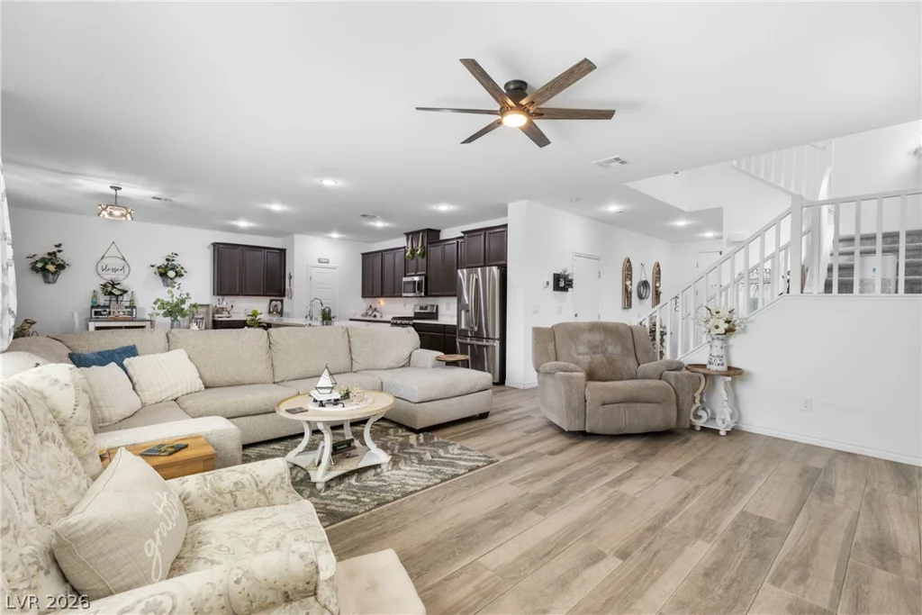 7125 Range Valley, North Las Vegas, NV 89084
