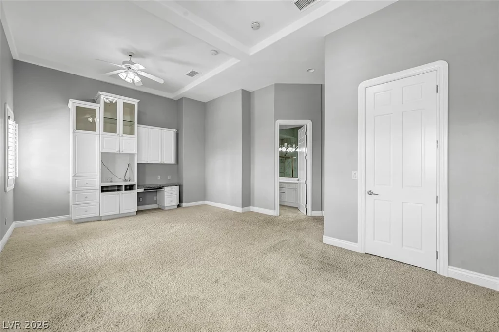 8798 Big Bluff, Las Vegas, NV 89148