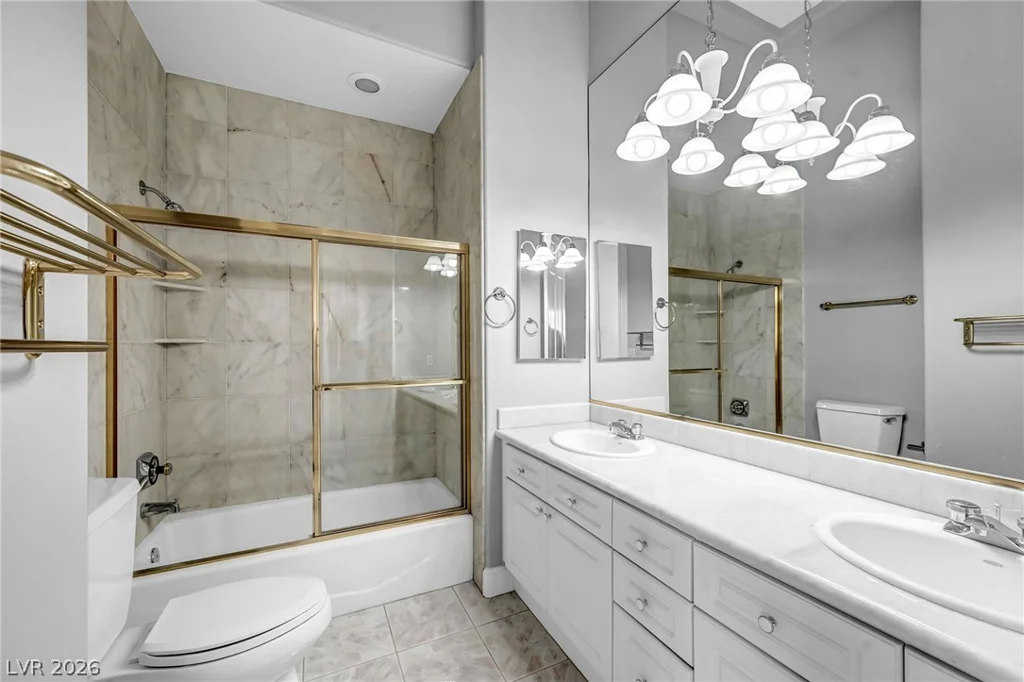 8798 Big Bluff, Las Vegas, NV 89148