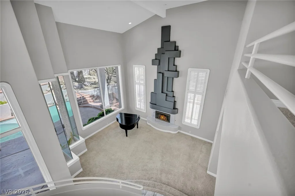 8798 Big Bluff, Las Vegas, NV 89148