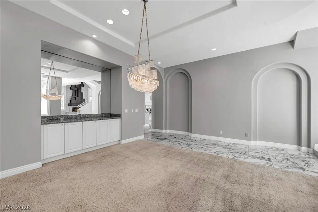 8798 Big Bluff, Las Vegas, NV 89148