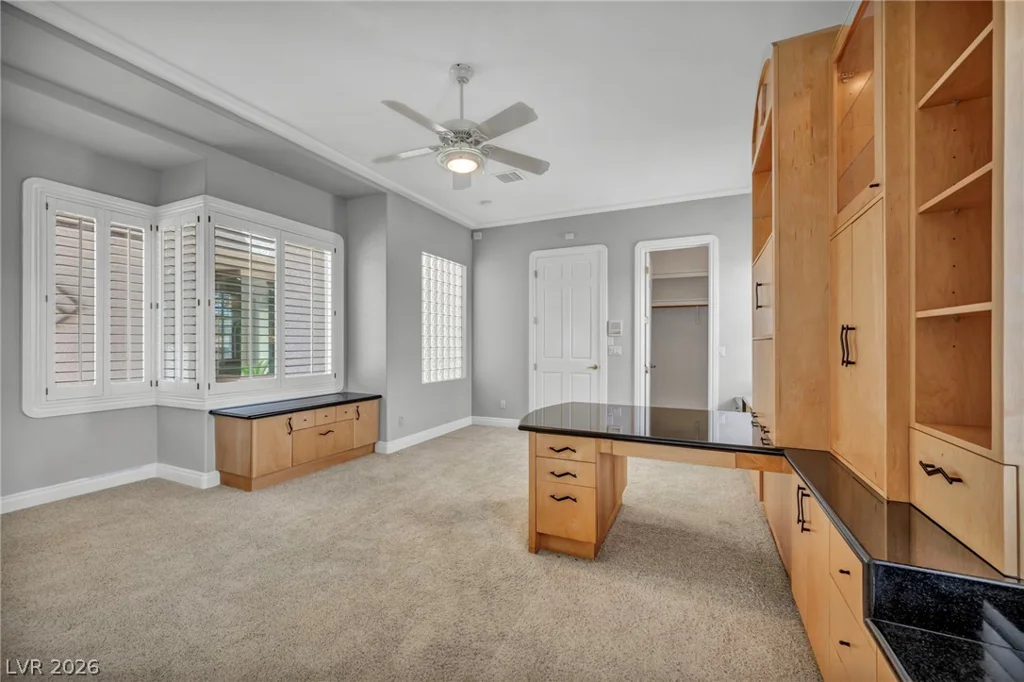 8798 Big Bluff, Las Vegas, NV 89148