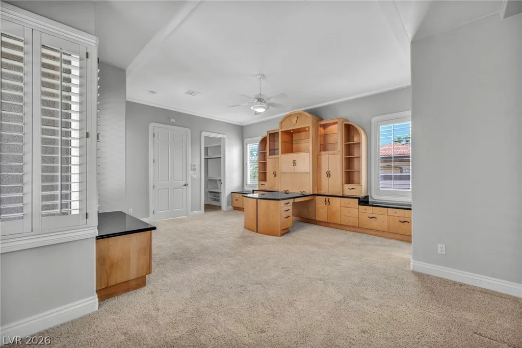 8798 Big Bluff, Las Vegas, NV 89148