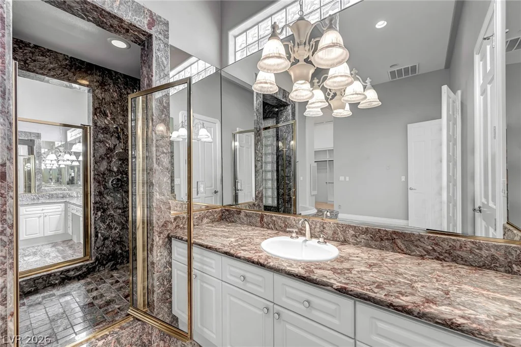 8798 Big Bluff, Las Vegas, NV 89148