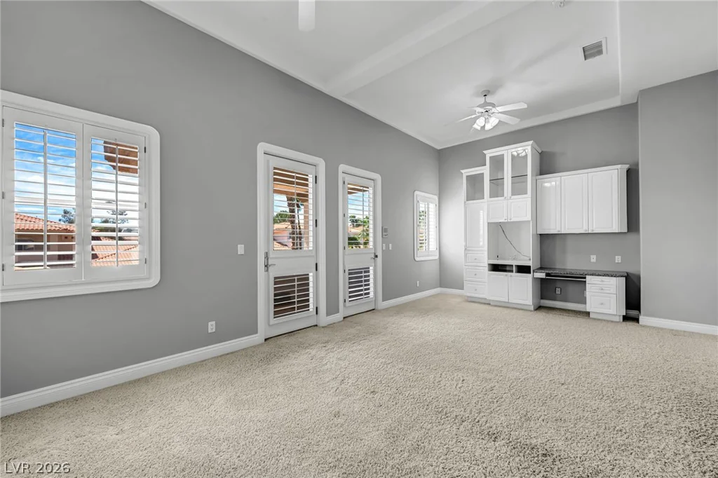 8798 Big Bluff, Las Vegas, NV 89148